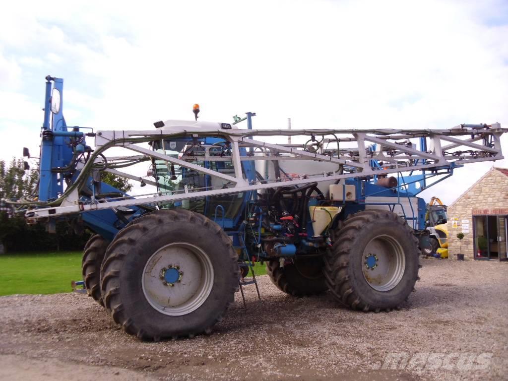 Matrot M44D 36M Self Propelled Sprayer Self-propelled sprayers