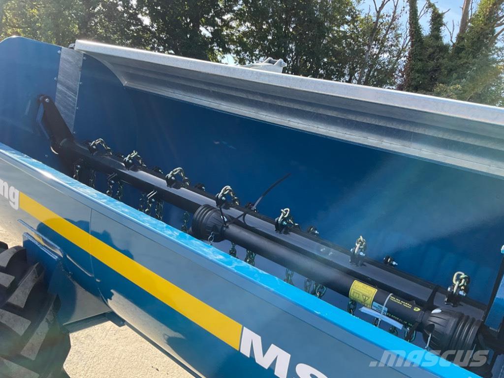 Fleming MS 700 Manure spreaders