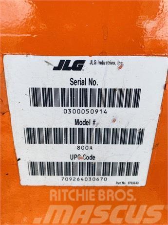 JLG 800 AJ Articulated boom lifts