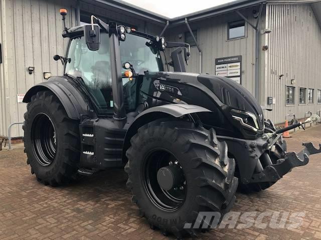 Valtra T235D Tractors