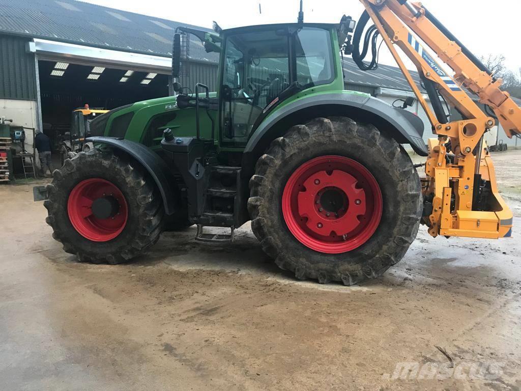 Fendt 828 Tractors