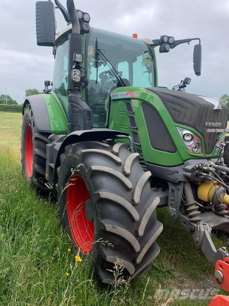 Fendt 516 Vario S4 Tractors