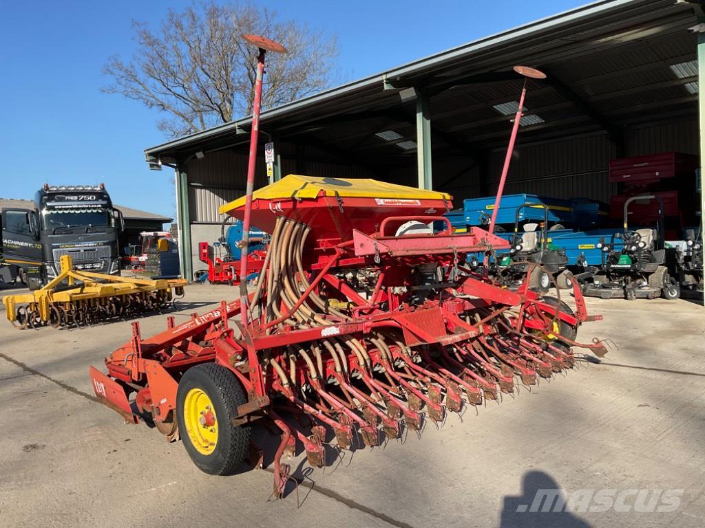 Lely Combi-pneumatic drill Power harrows and rototillers