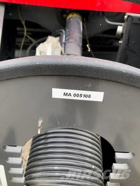 Massey Ferguson LB2234 Square balers