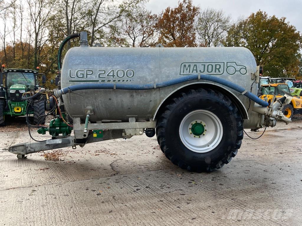 Major LGP 2400 Slurry tankers