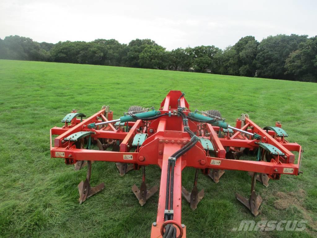Kverneland CLD Cultivators