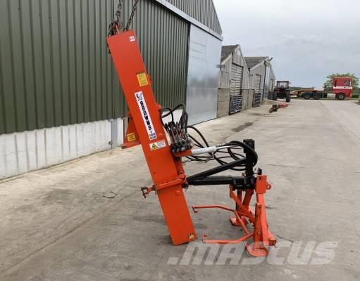 Browns Post Knocker Other livestock machinery and accessories