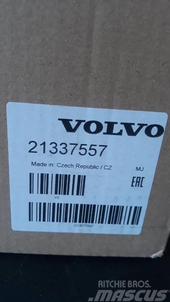 Volvo AIR FILTER 21337557 Engines