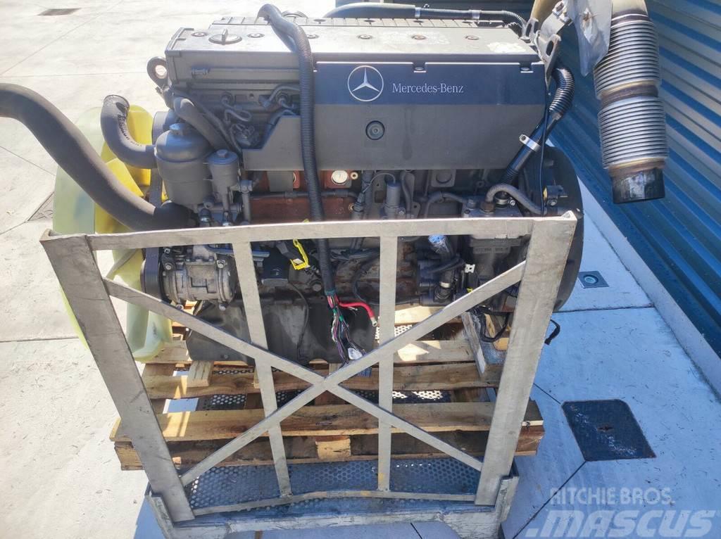 Mercedes-Benz OM906 LA 240 hp Engines