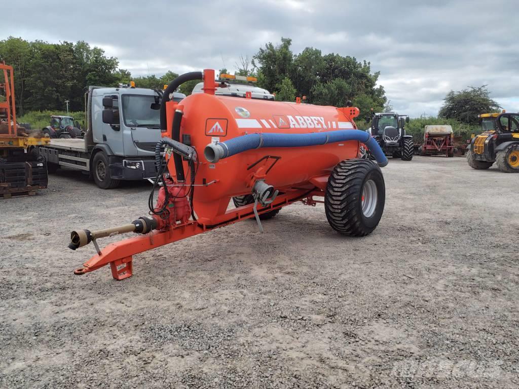 Abbey 1100 Slurry tankers