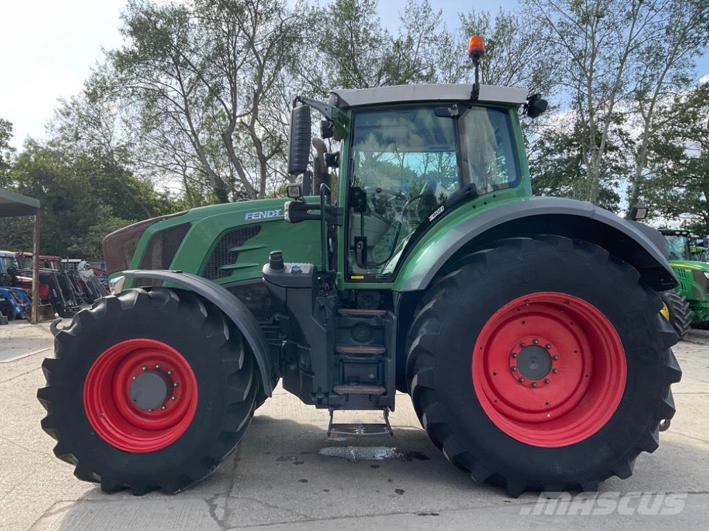 Fendt 828 Vario Profi Tractors