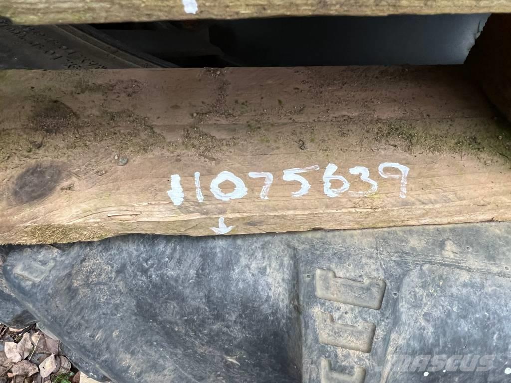  Miscellaneous Row Crops BKT Tyres, wheels and rims