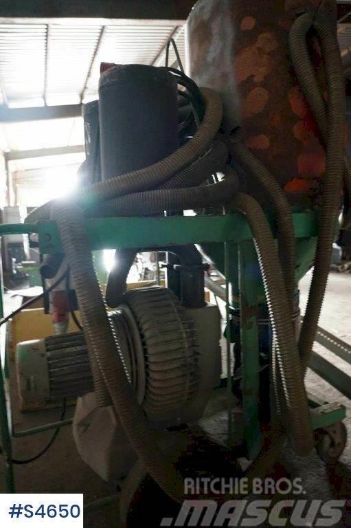  Industrial Vacuum Cleaner Other