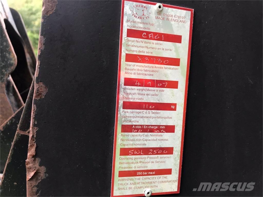 Cherry Products Bobcat to Matbro pin and cone adapter pla Front loaders and diggers