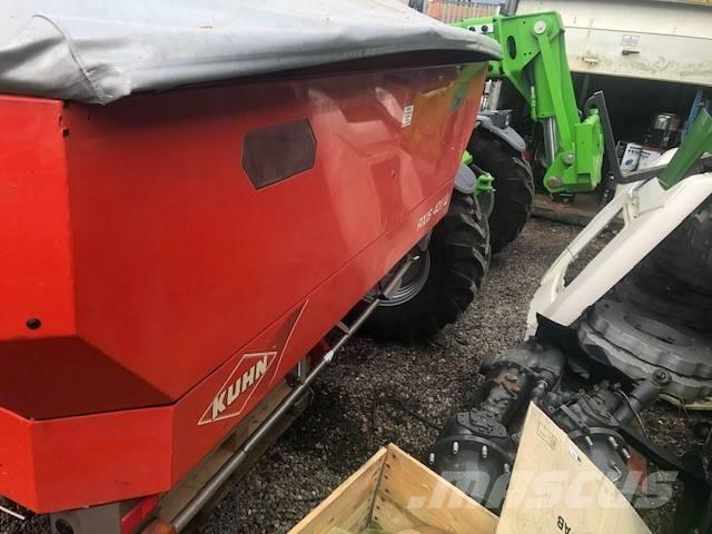 Kuhn Axis 40.1 W Mineral spreaders
