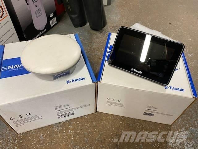 Trimble GFX350 Autoguide GPS