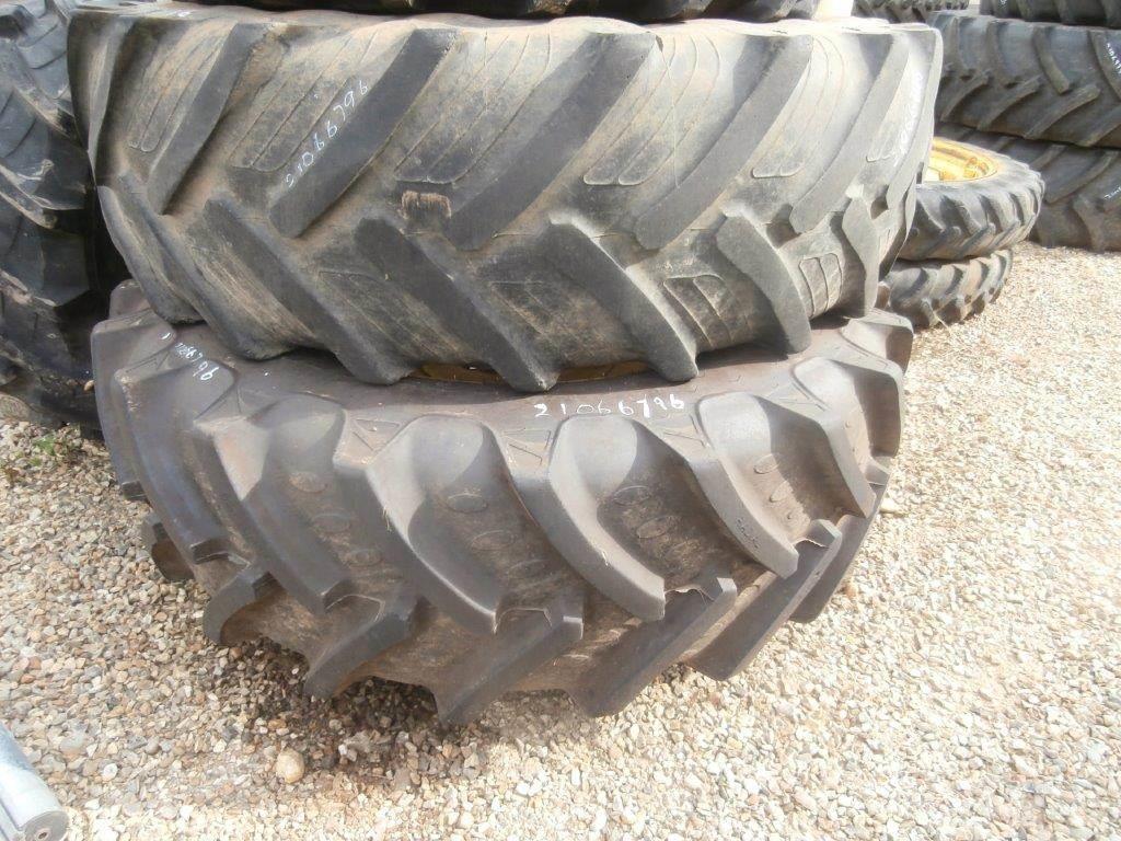  520/70R38 Tyres, wheels and rims