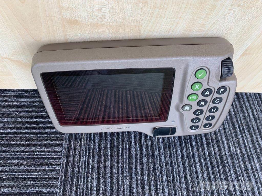 John Deere 1800 GPS
