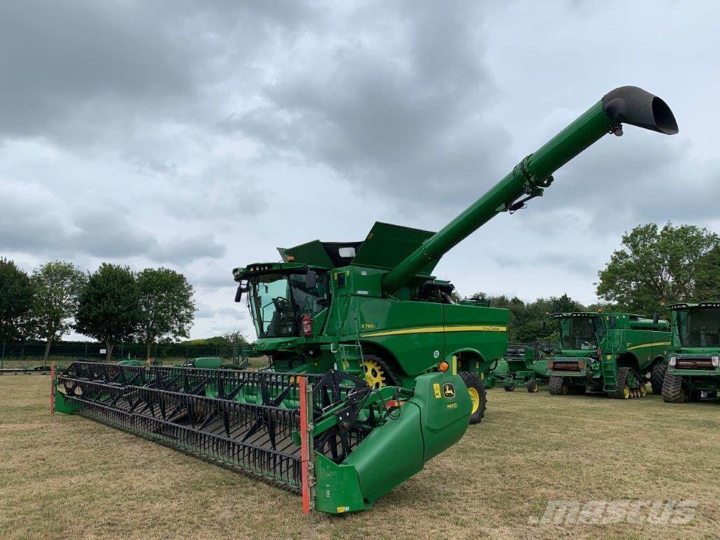 John Deere S790I Combine harvesters