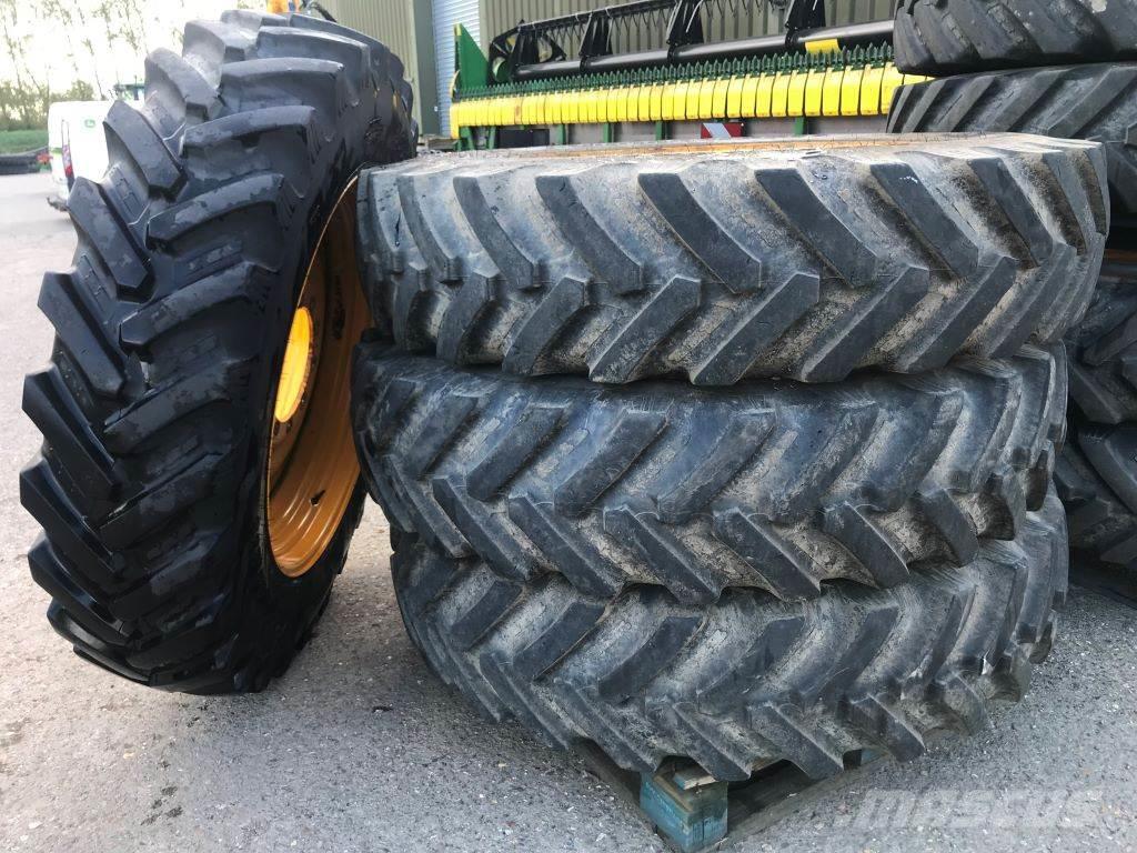  WHEELS Tyres, wheels and rims