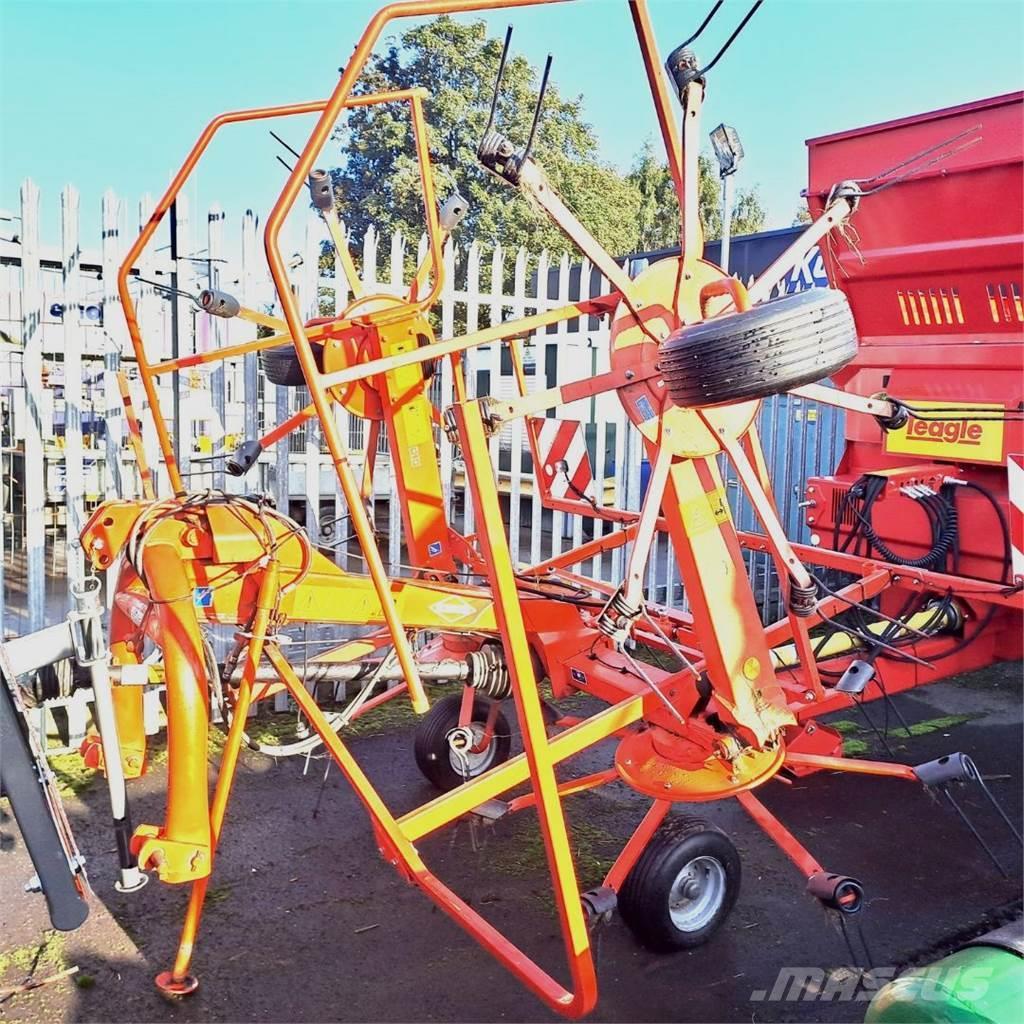Kuhn GF5202 GF5202 Rakes and tedders