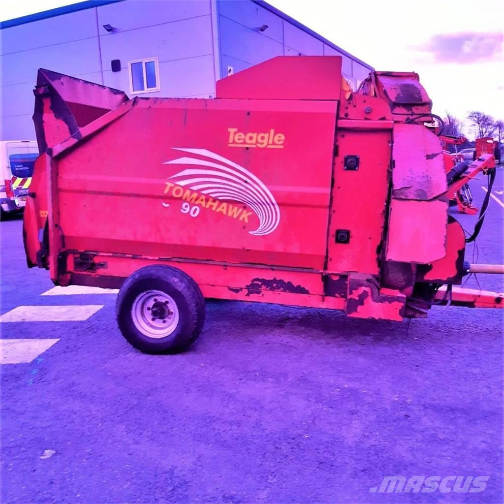 TEAGLE 8090 BALE SHR 8090 Mixer feeders