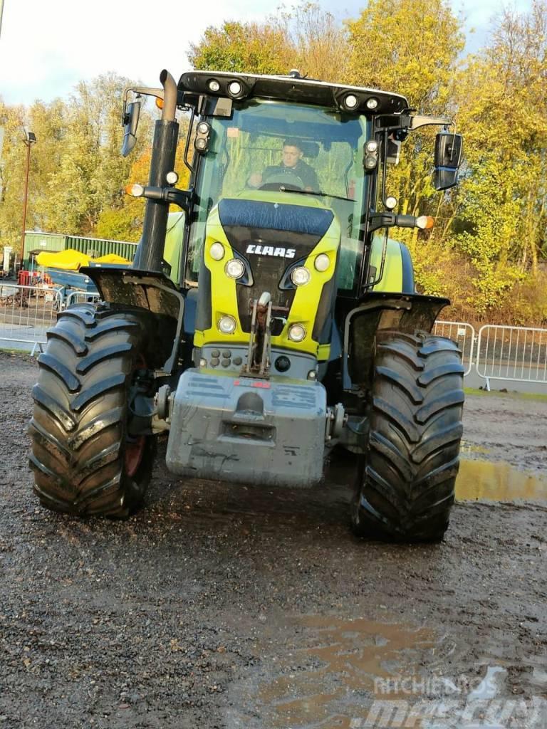 CLAAS Axion 830 Cmatic Tractors