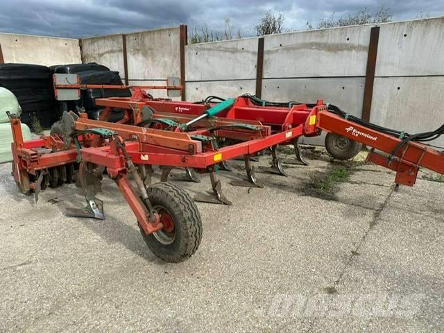 Kverneland CLD 4.80m Cultivators