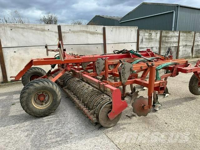 Kverneland CLD 4.80m Cultivators