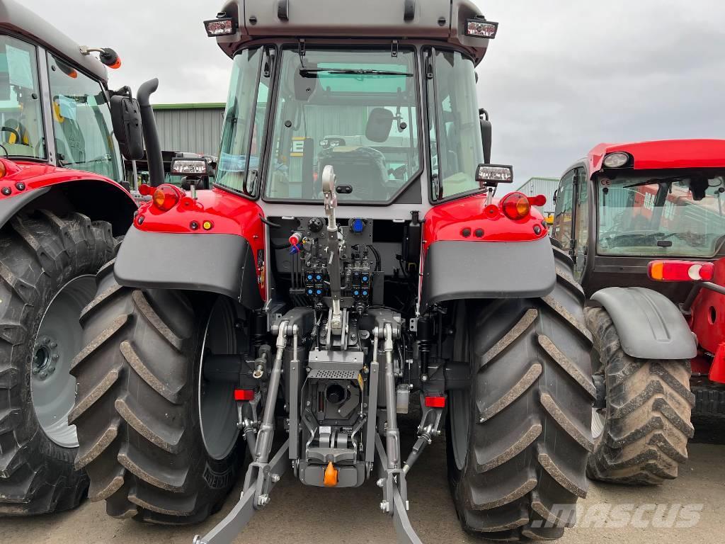 Massey Ferguson 5S.135EFD4 Tractors