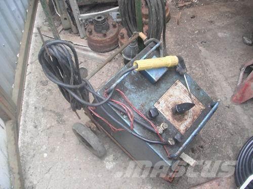  Bamlett Welder Other agricultural machines