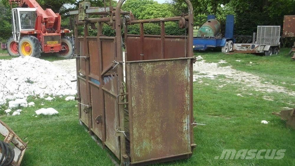  Cattle Crush Cattle Crush Other agricultural machines