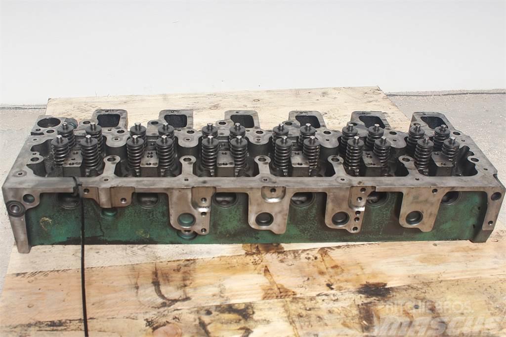 Volvo L90 G Cylinder head Engines