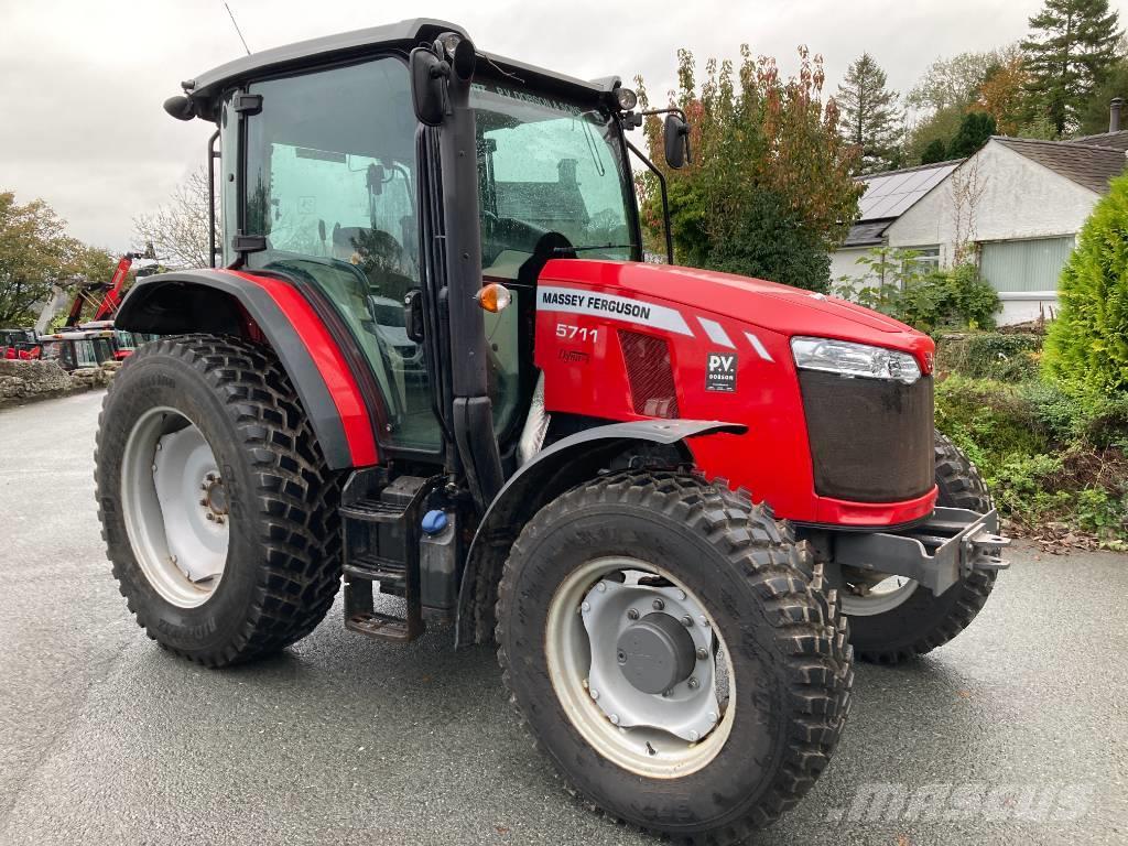 Massey Ferguson 5711 Tractors