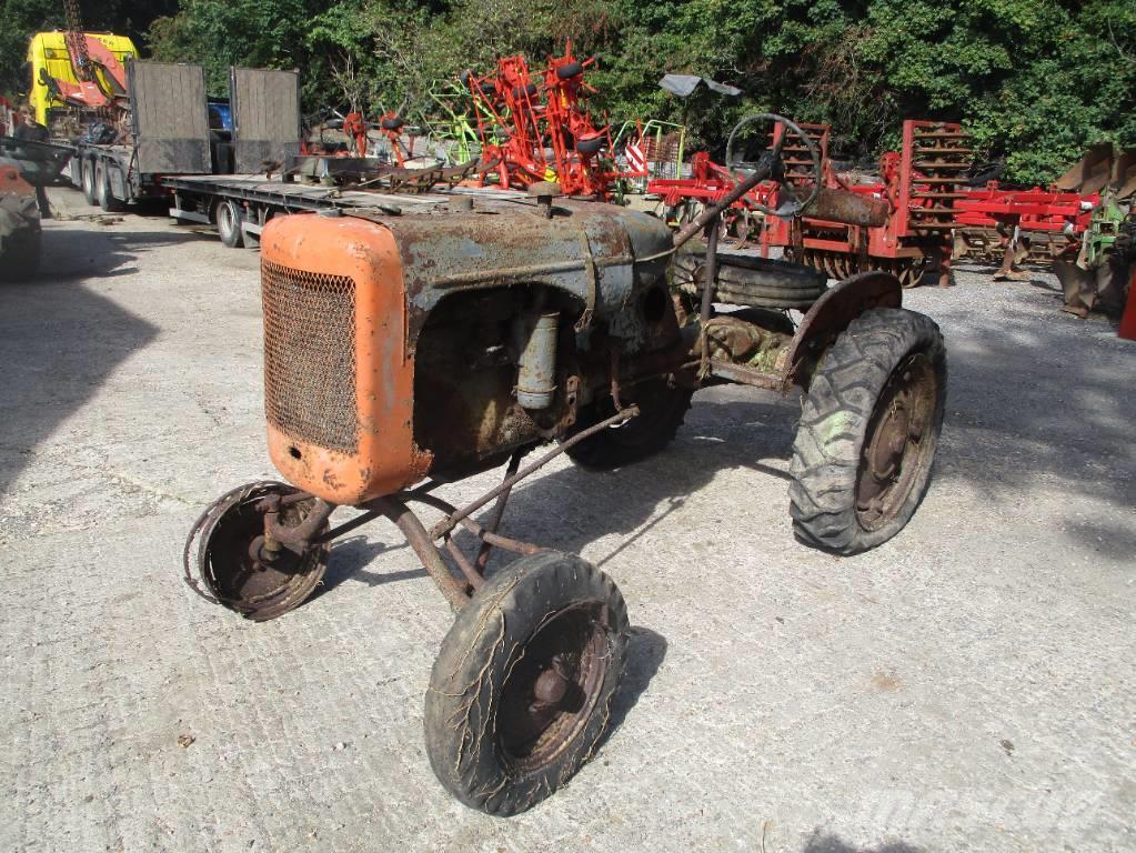 Allis-Chalmers B Tractors