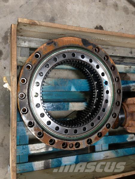John Deere Timberjack 1710 / 1710D / 1470D boggie bearings Transmission