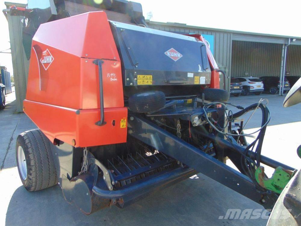 Kuhn FB2130 Round balers