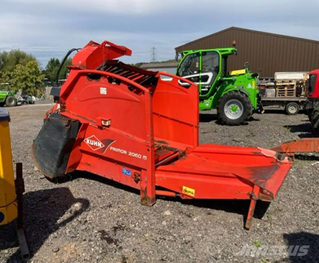 Kuhn Primor Animal feeders