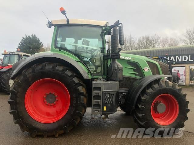 Fendt 828 Vario Tractors