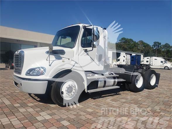 Freightliner BUSINESS CLASS M2 112 Tractor Units