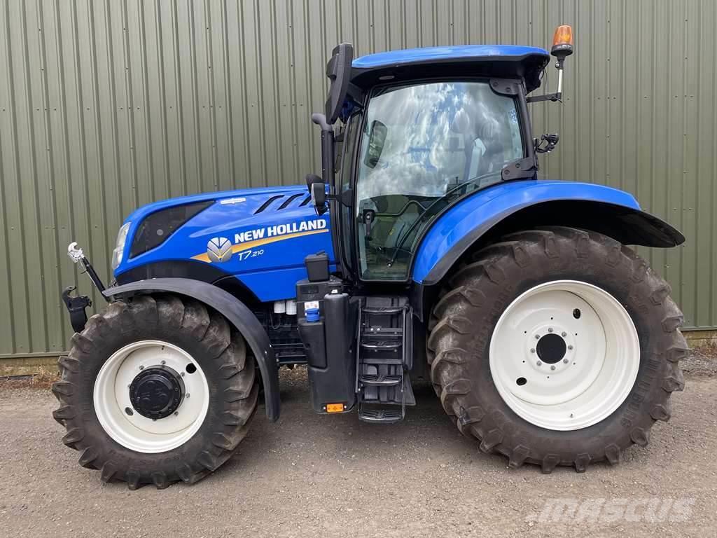 New Holland T7.210 Auto Command Tractors