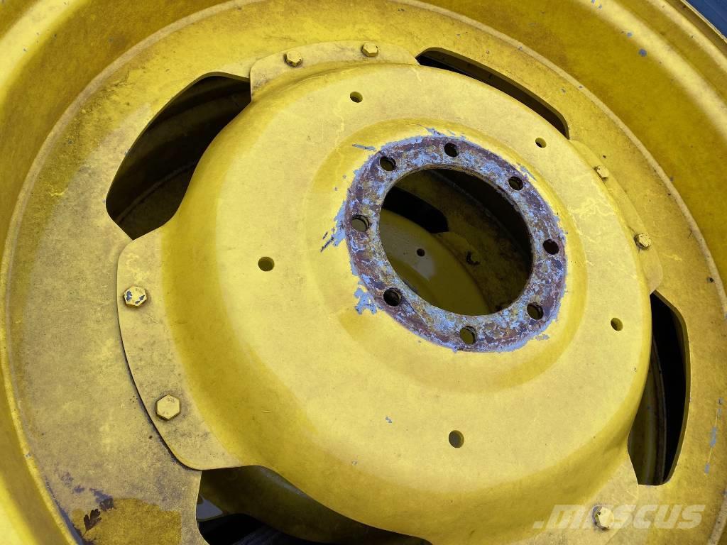 Stocks Heavy Duty Row Crops Tyres, wheels and rims