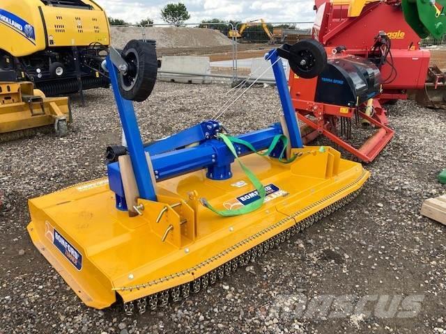 Bomford Turner TriBlade 3000 Pasture mowers and toppers