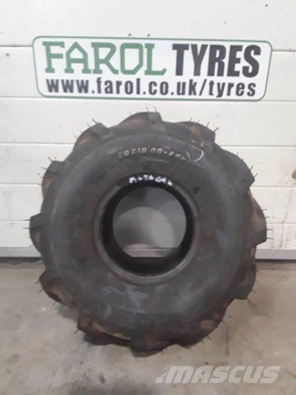 Carlisle O/C Tyres, wheels and rims