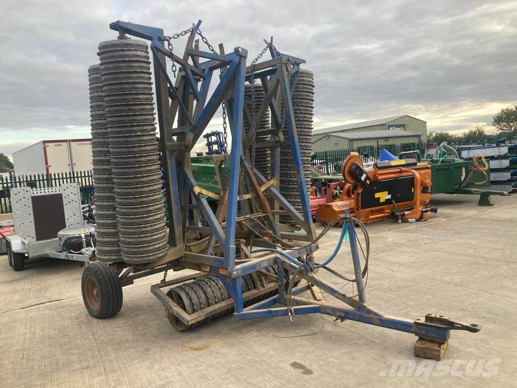 Dal-Bo 10.3mtr rolls Rollers