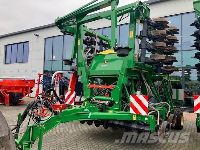 John Deere 750A Drills