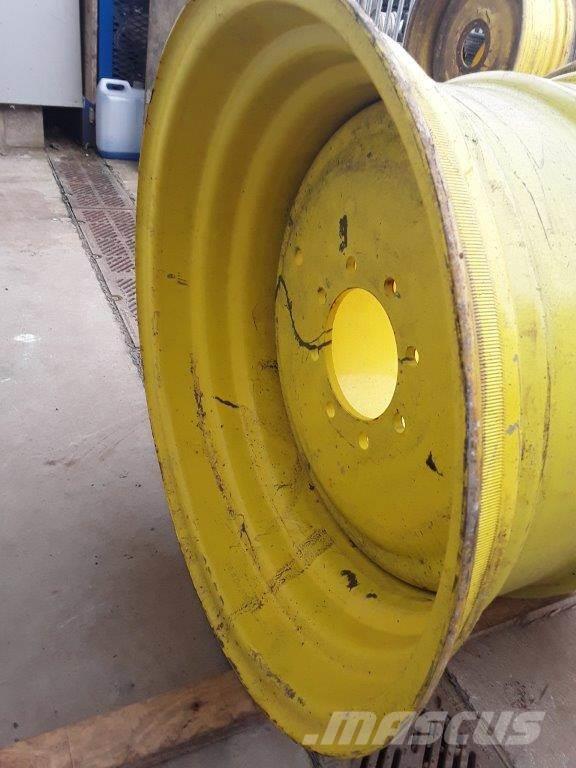 John Deere Used Rim Tyres, wheels and rims