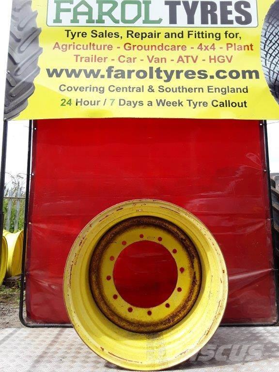 John Deere Yellow rim Tyres, wheels and rims