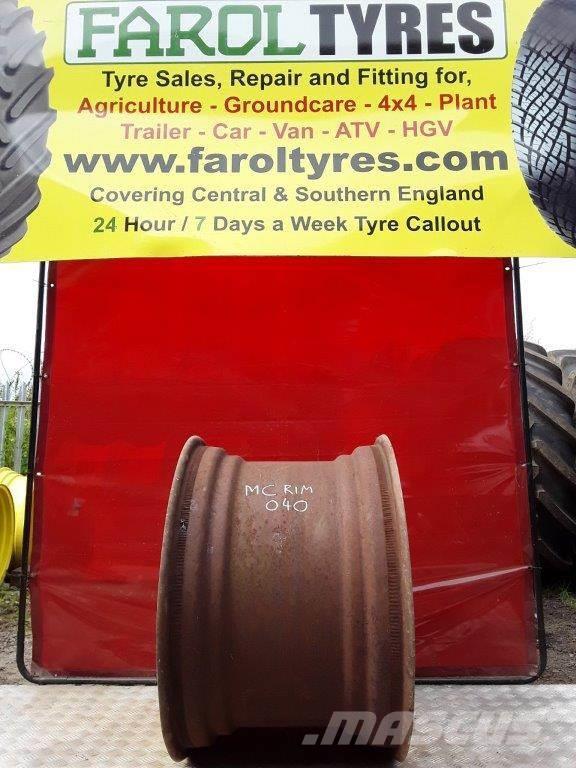 John Deere Yellow rim Tyres, wheels and rims