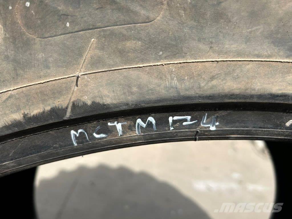 Michelin IF900 Tyres, wheels and rims